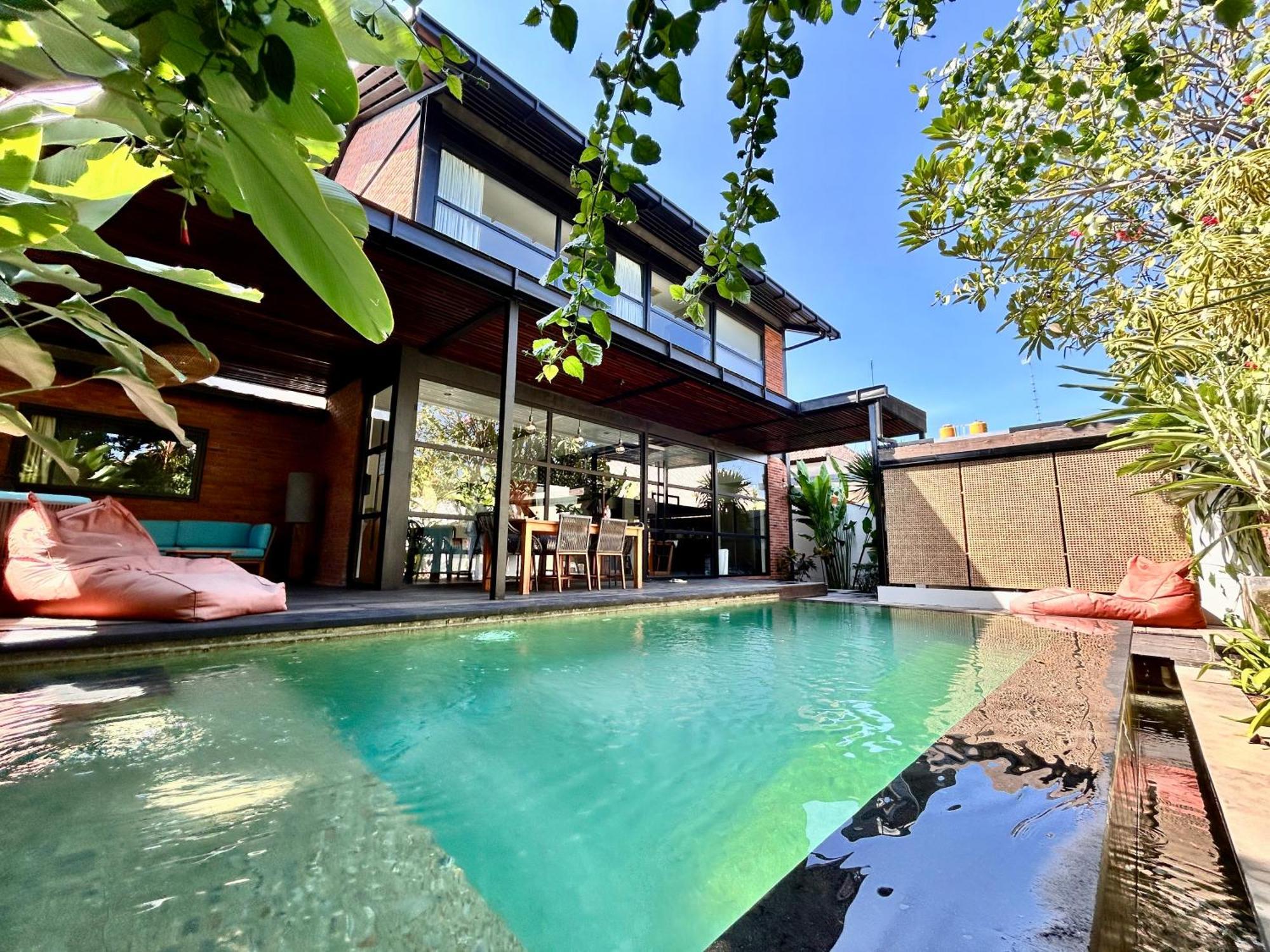 Karmagali Suites Adults Only & Private Pool Family Villas Sanur Esterno foto