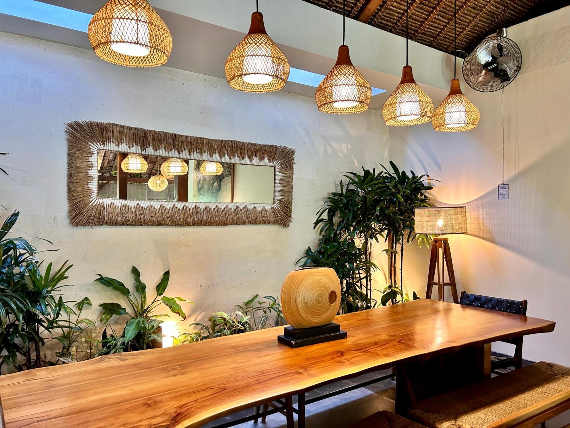 Karmagali Suites Adults Only & Private Pool Family Villas Sanur Esterno foto