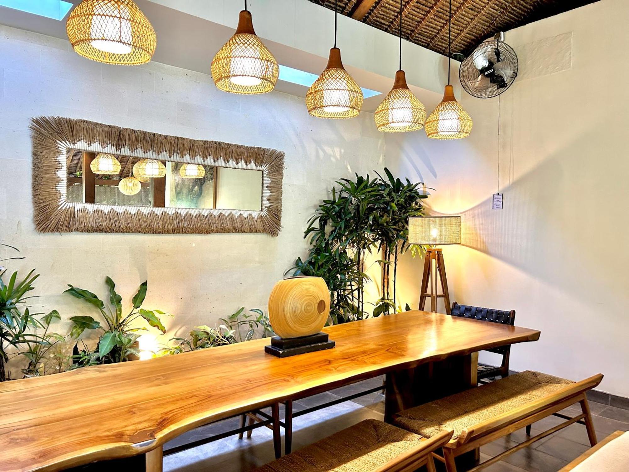 Karmagali Suites Adults Only & Private Pool Family Villas Sanur Esterno foto